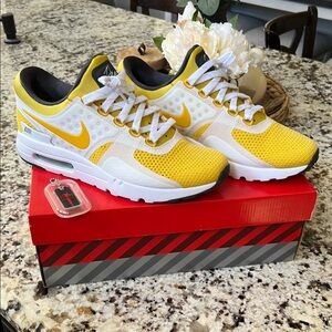 Nike Air Max #6 Bright Yellow and White Shoes